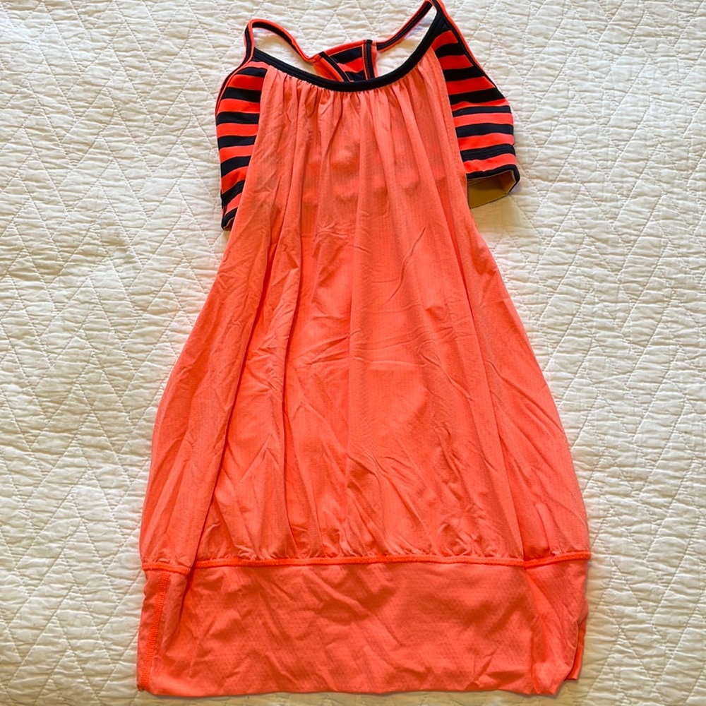 Lululemon racerback top with built in sports bra